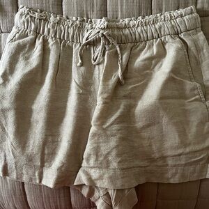GAP Beige Linen Shorts